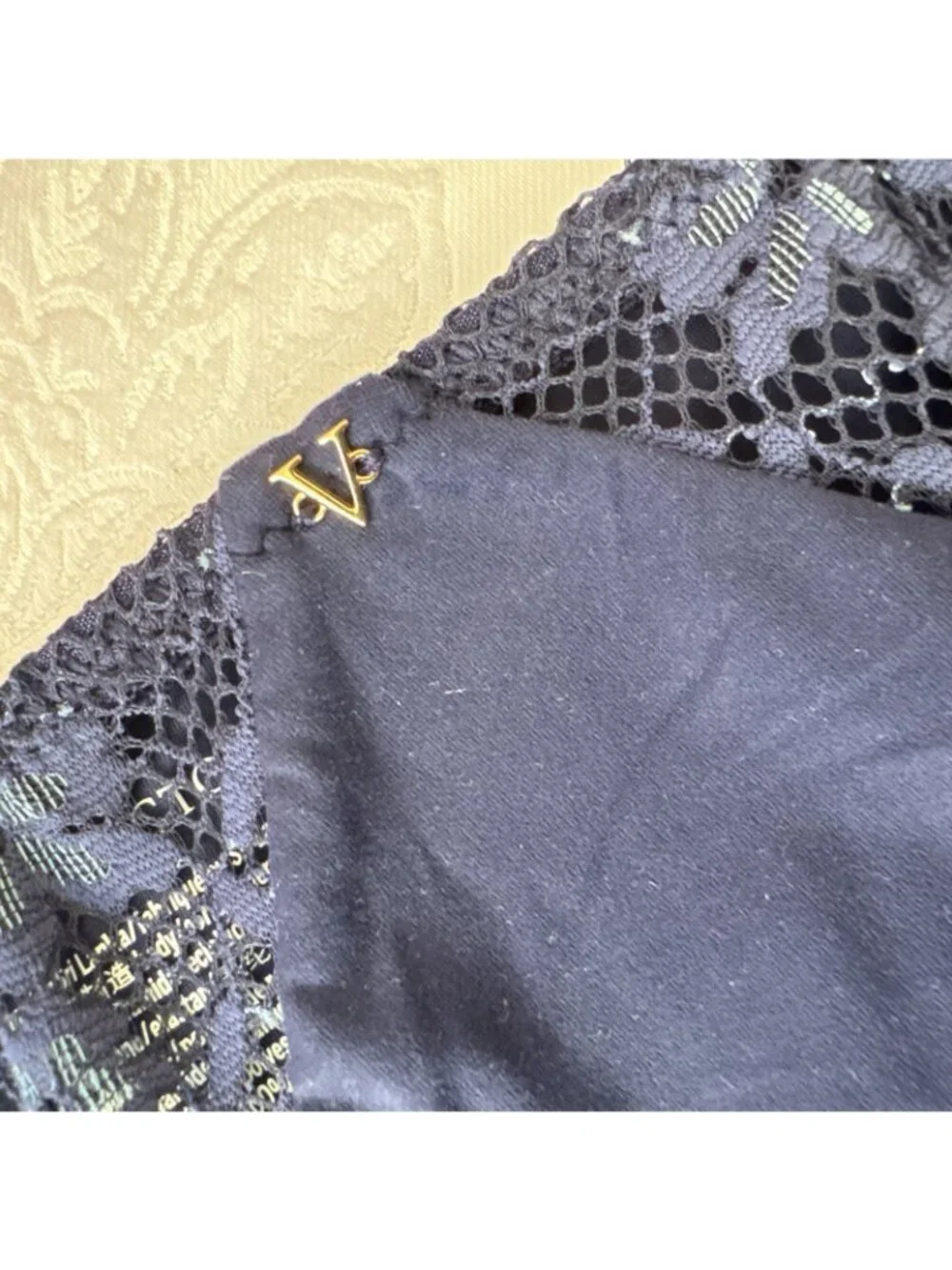 VICTORIA'S SECRET M NAVY BLUE SILKY W LACE CHARM HIPSTER HIPHUGGER PANTIES NWT